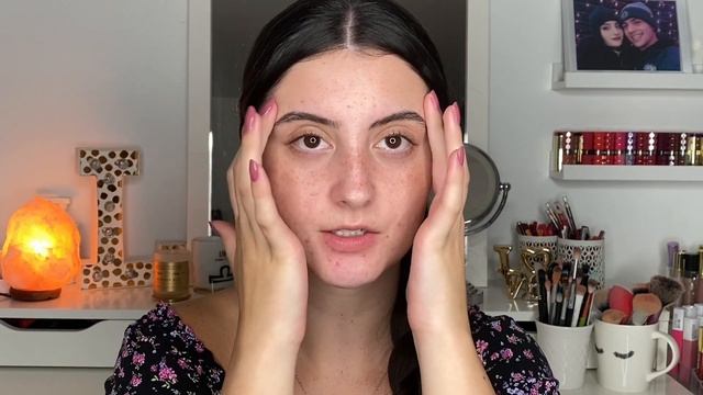 TESTING THE CERAVE VITAMIN C SERUM ON MY ACNE SCARS FOR 2 WEEKS | Dry, Sensitive, Acne Prone Skin