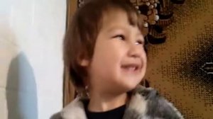 Boy hiccups.Мальчик икает красиво :D