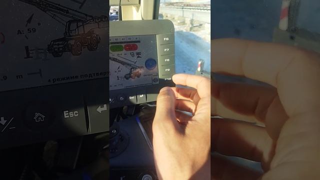 Управление краном TEREX RT1045L смотреть онлайн