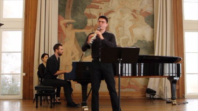 Elias Rodriguez and Daniel Schreiner play Poulenc: Clarinet Sonata смотреть онлайн