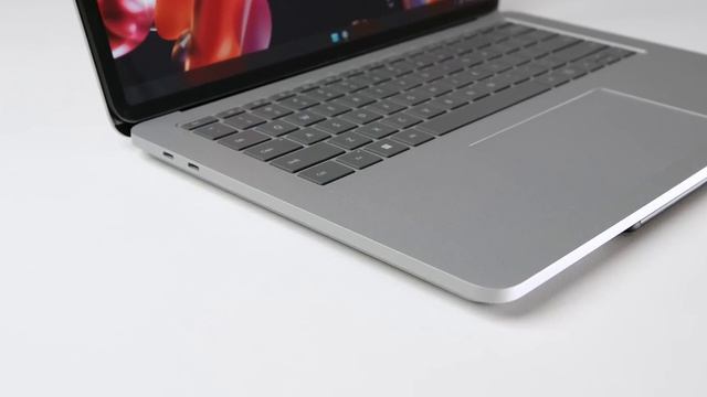 Chiếc Laptop Điên Rồ!!! - Surface Laptop Studio смотреть онлайн