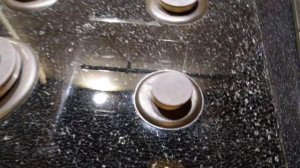 Треснуло стекло варочной поверхности