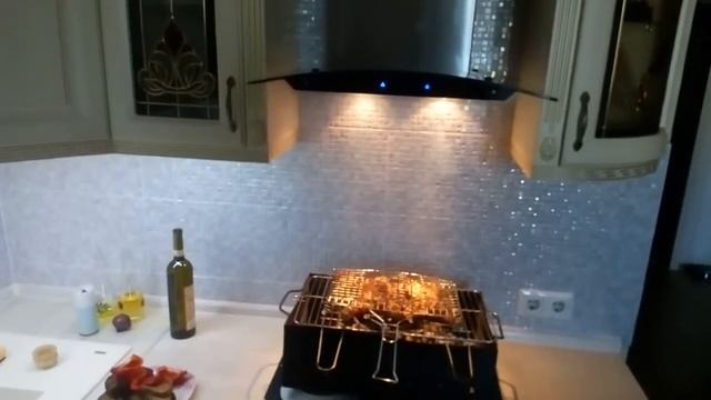 Бесшумная ,мощная вытяжка - Sweet Air HC621F-S смотреть онлайн