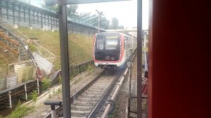 Московское метро. Филёвская линия. Поезда 81-765/767 «Москва 2.0» на станции «Багратионовская».