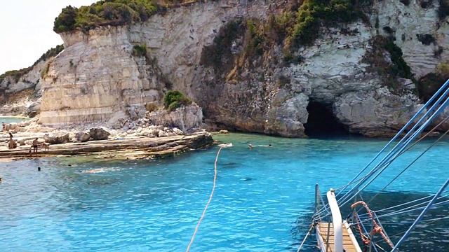 Неделя на Корфу смотреть онлайн