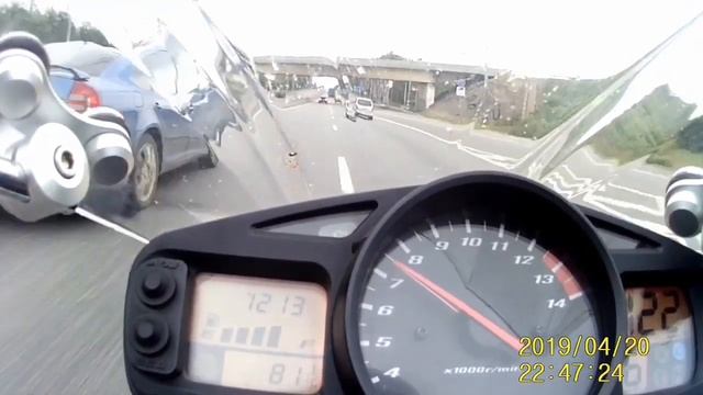 Suzuki GSR 400 смотреть онлайн