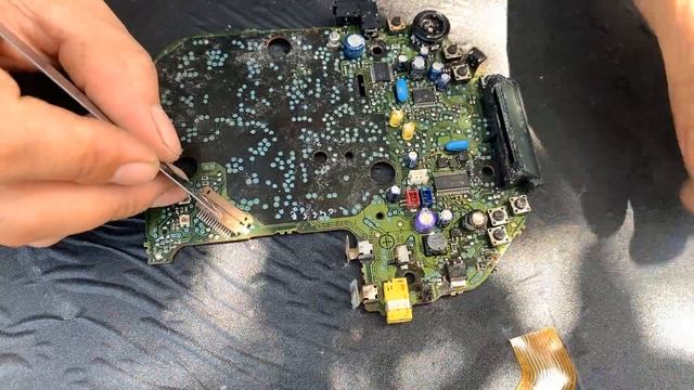 Restoration Sony Walkman D-E220 Broken CD Player | Restore Sony portable music player old смотреть онлайн