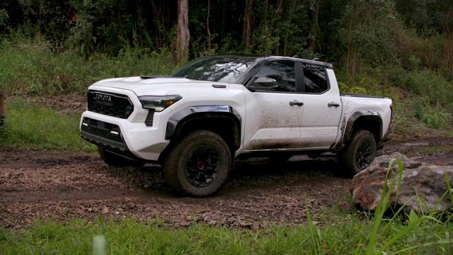 2024 Toyota Tacoma TRD Pro (Ice Cap) - Off Road, Exterior, and Interior смотреть онлайн