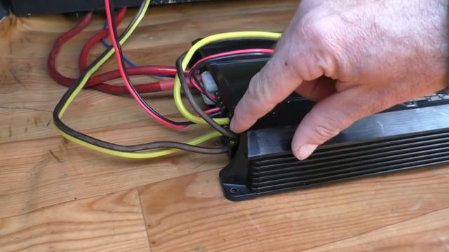 Настройка усилителя Урал 6.180 (жучара) смотреть онлайн