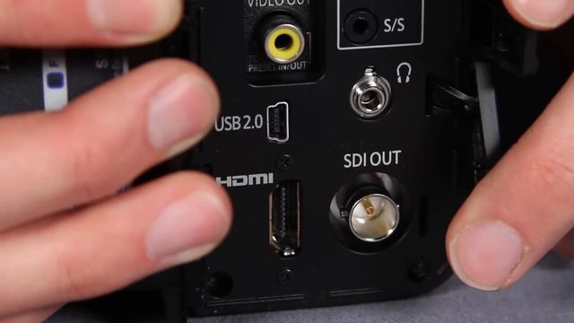 New Product Demo: Panasonic AG-AF100 Description смотреть онлайн