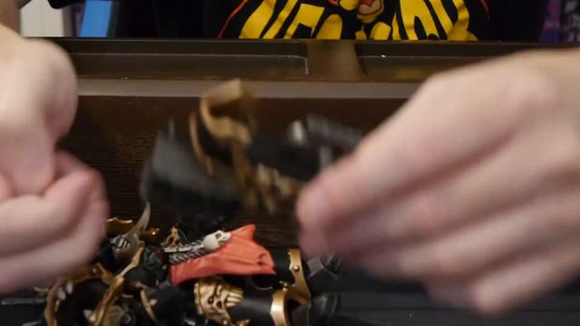 Unboxing: Joy Toy Warhammer 40,000 Chaos Space Marines Black Legion Chaos Terminator Brother Gornot смотреть онлайн
