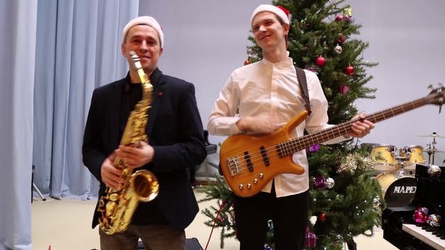 Стекловата - Новый год (Steklovata - Novy God) COVER смотреть онлайн