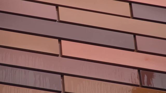 Высотная мойка фасадов, окон 6 эт. здания клуба КОМАТЕК смотреть онлайн