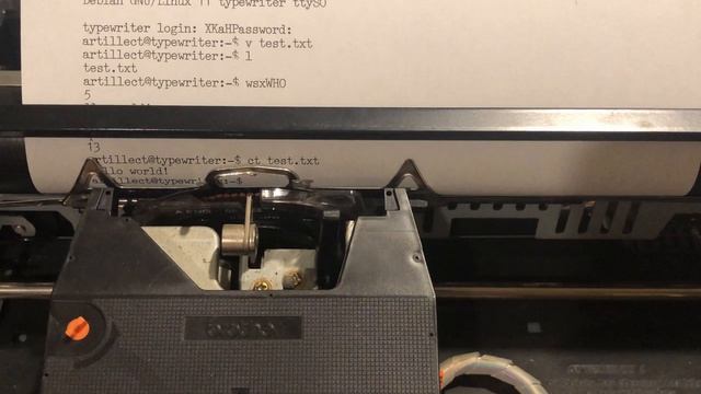 I'm turning my typewriter into a computer смотреть онлайн