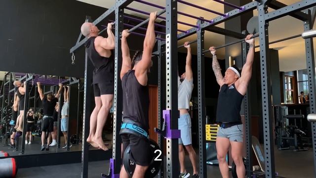 Кто победит, на кону 100$ ? смотреть онлайн