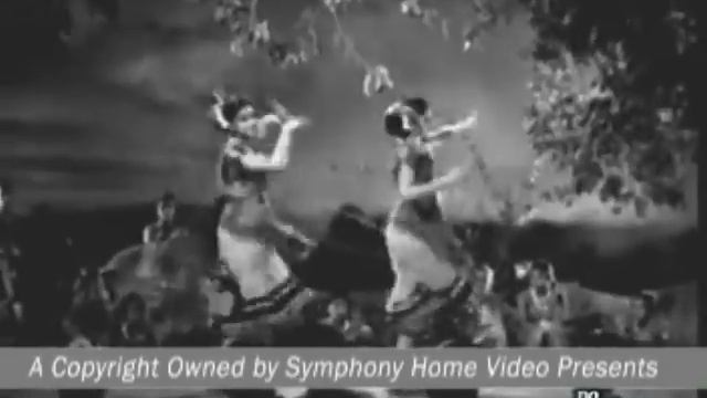 Lalitha Padmini's Famous knife dance in Mangayarkarasi 1949 смотреть онлайн
