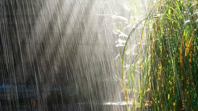 Как образуется град