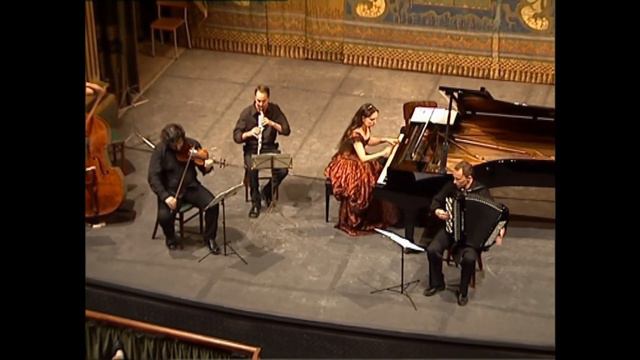 Milonga del Angel - Astor Piazzolla смотреть онлайн