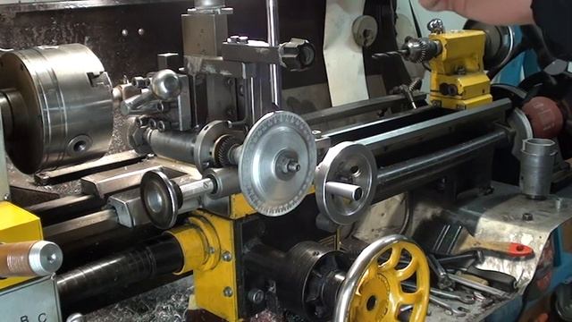 Фрезерная приставка для токарного станка КОРВЕТ 403 смотреть онлайн