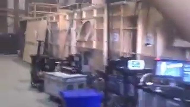 Terminator: The Sarah Connor Chronicles Set Tour With Thomas Dekker смотреть онлайн