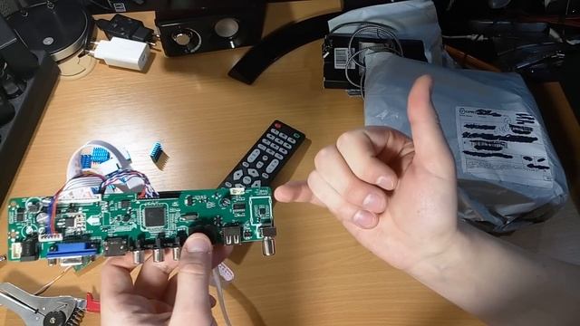 Телевизор из матрицы! Мото чехол. Обзор посылок с АлиЭкспресс смотреть онлайн