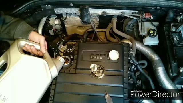 Шкода Октавия а7 1.6 110 л/с замена масло в моторе смотреть онлайн