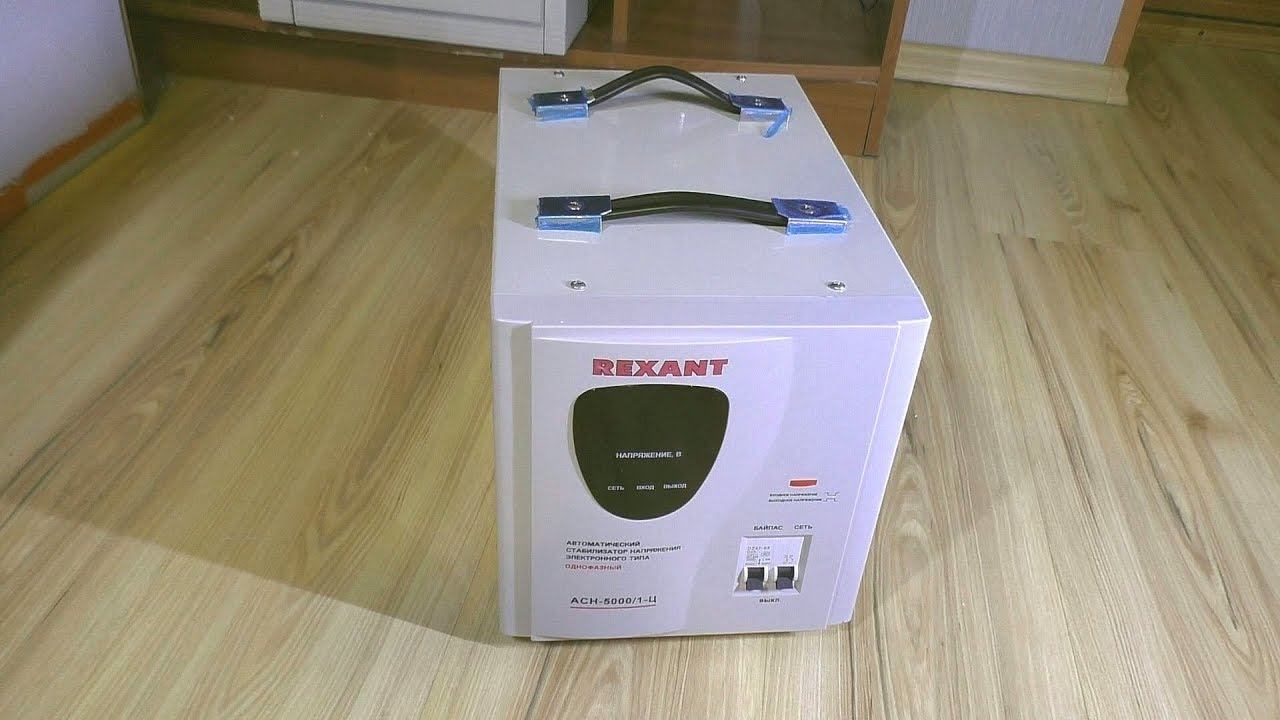 Обзор стабилизатора напряжения Rexant АСН-5000/1-Ц смотреть онлайн