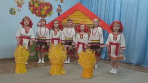 Мордовская народная песня «Кафта цёрат тикше лядихть»