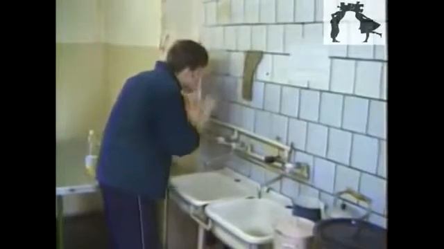 Кухонный прикол в общаге супер мега ржач смотреть онлайн