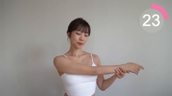 【8分】美しい首まわりを手に入れる✨スキマ時間におすすめエクササイズ