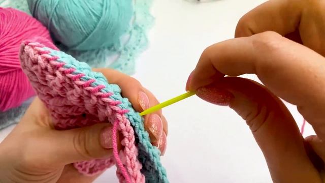 Самый легкий способ соединить вязаные мотивы крючком. Секреты вязания крючком для новичков. смотреть онлайн