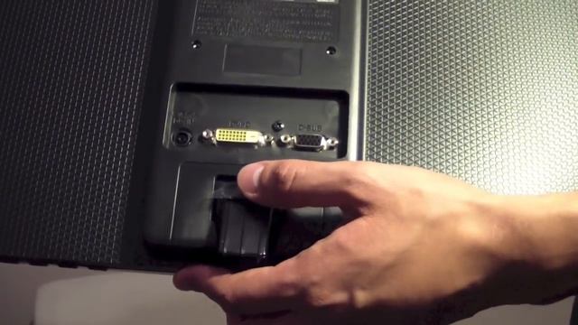 Unboxing- LG Monitor E2242 22" смотреть онлайн