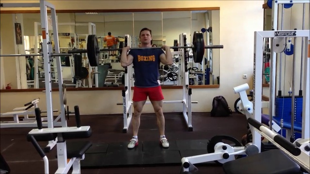 Видео тренировки в тренажерном зале