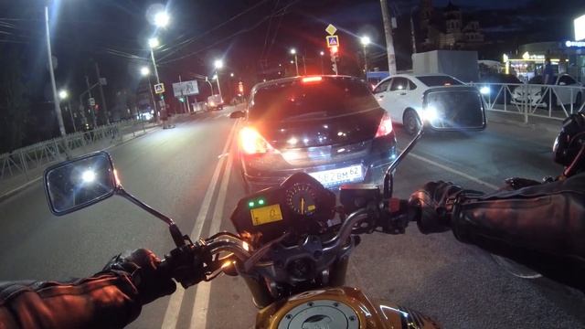 POV Хонда Хорнет 600 Вечерняя поездка / POV Honda Hornet 600 Night Ride смотреть онлайн