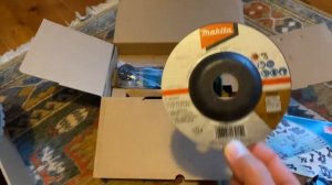 Makita DGA452Z 18v Cordless Angle Grinder Unboxing