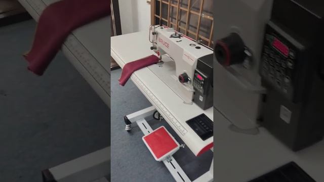 Bruce R2 sewing machine/mesin jahit Bruce R2 auto cut смотреть онлайн