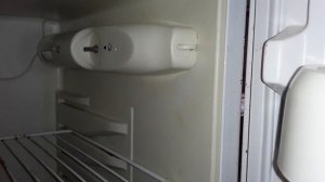 Почему не морозит холодильник