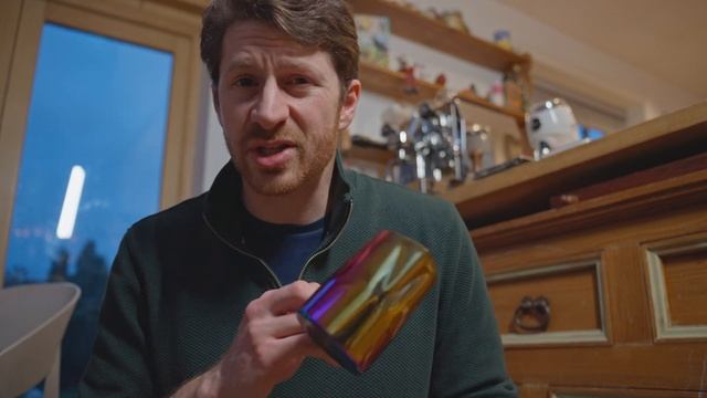 You're Using The Wrong Latte Art Jug (Probably) смотреть онлайн