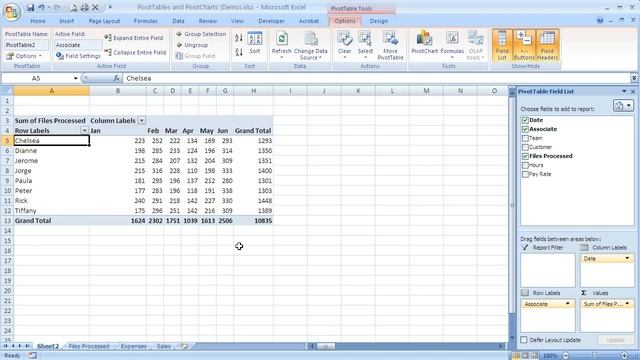 How to group dates by month and quarter in Excel 2007 PivotTables (Excel 07-103) смотреть онлайн