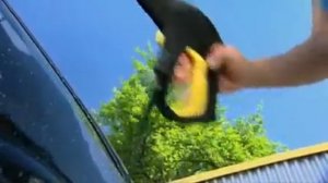 Мойка автомобиля минимойкой Karcher.mp4