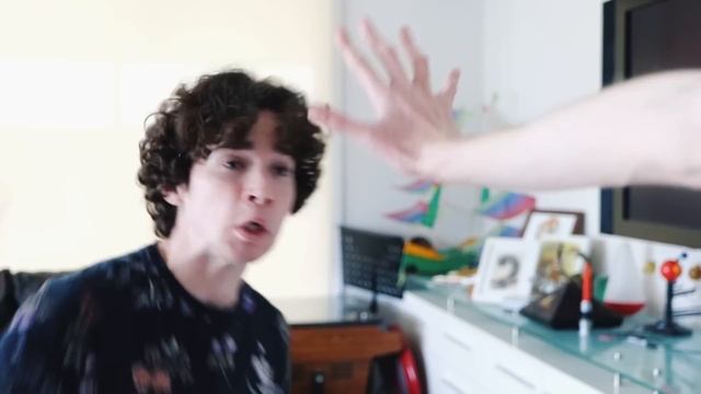 Star Wars: PREQUEL Vs SEQUEL FAN