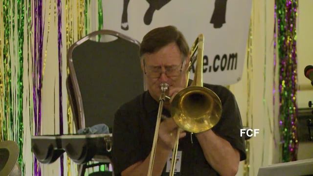 DO YOU EVER THINK OF ME played by the Grand Dominion Jazz Band at Fresno's Sounds of Mardi Gras 201 смотреть онлайн