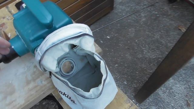 Makita Dust Extractor Review