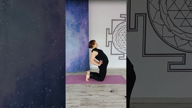 Мастер-класс по хатха йоге 18.03.2023 в 9:00. Елена Брахман. смотреть онлайн