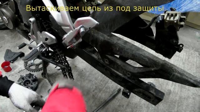 Bajaj NS200 Замена приводной цепи на Баджадж Пульсар НС200 смотреть онлайн