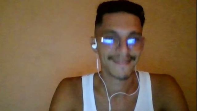 LOCATION Airstrike on Racist People on Omegle смотреть онлайн