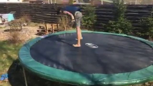 Учим делать сальто назад