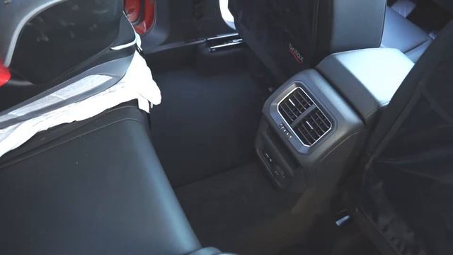 Love your Car Monster Mats смотреть онлайн