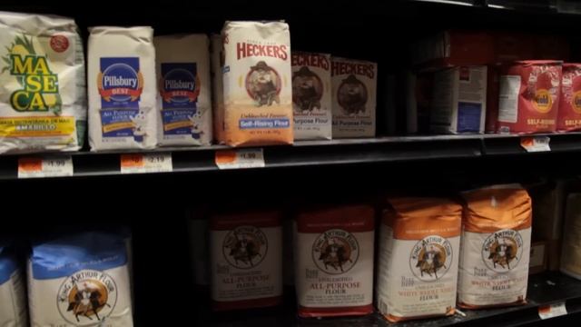 How To Shop At The Market: Pantry Essentials смотреть онлайн