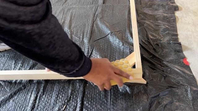 How To Make An Inexpensive Frame For Your Canvas Wall Art смотреть онлайн